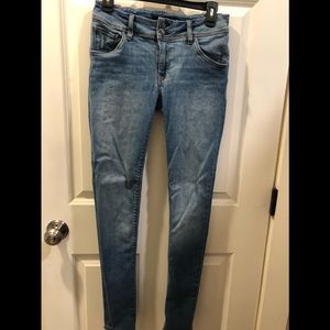 HUDSON Jeans!  Great Condition 🌺🥀🌼